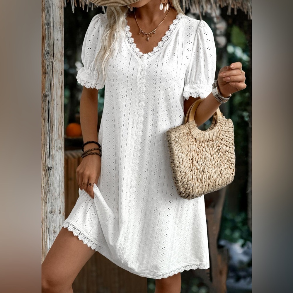Rosewe White Short Sleeve V Neck Eyelet Dress